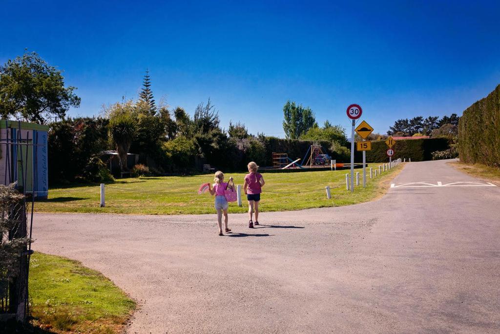 Leithfield Beach Holiday Park Exterior photo
